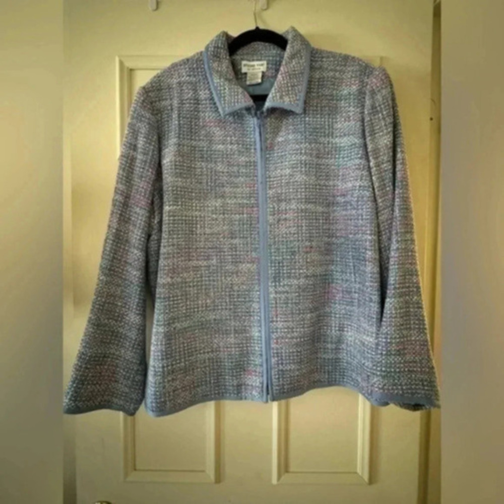 Studio Vue by Revue Blue and Pink Tweed jacket. Size 2x